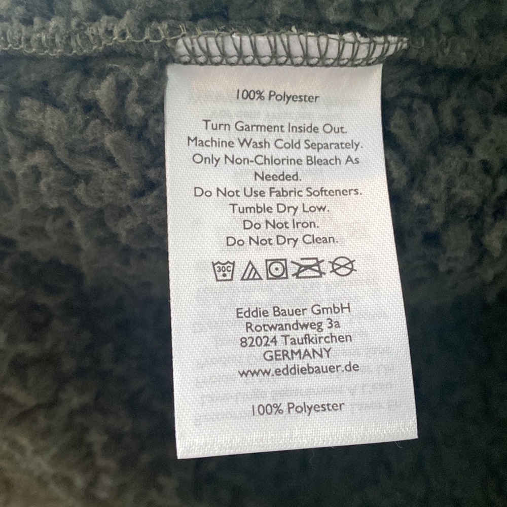 Eddie Bauer Fireside Plush Vest, like new! - Picture 4 of 4
